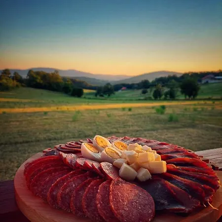 Brvnara Zecevic *