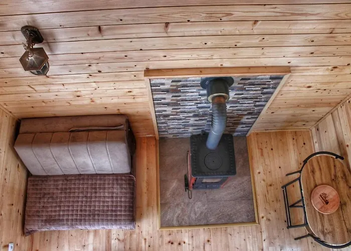 Brvnara Zecevic בקתה זלאטיבור